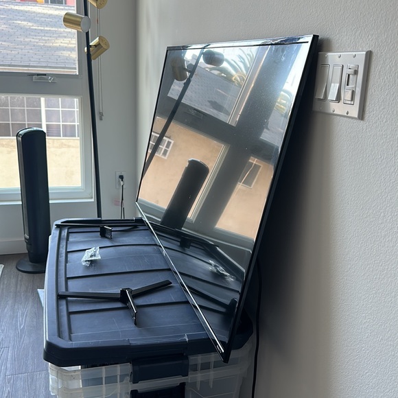 55” TCL Flat Screen TV - Picture 2 of 2